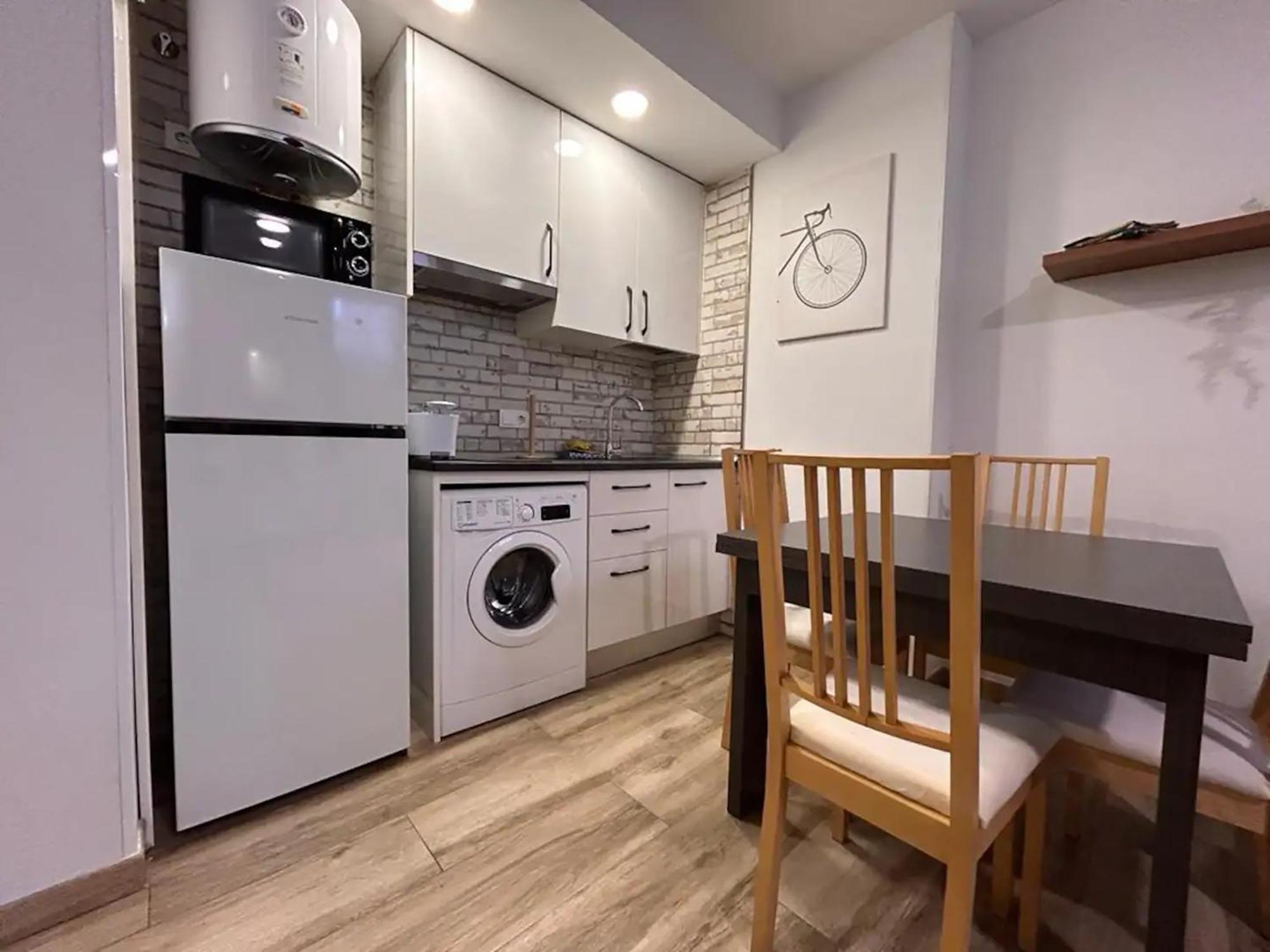 Charming Rio Manzanares Appartement Madrid Buitenkant foto