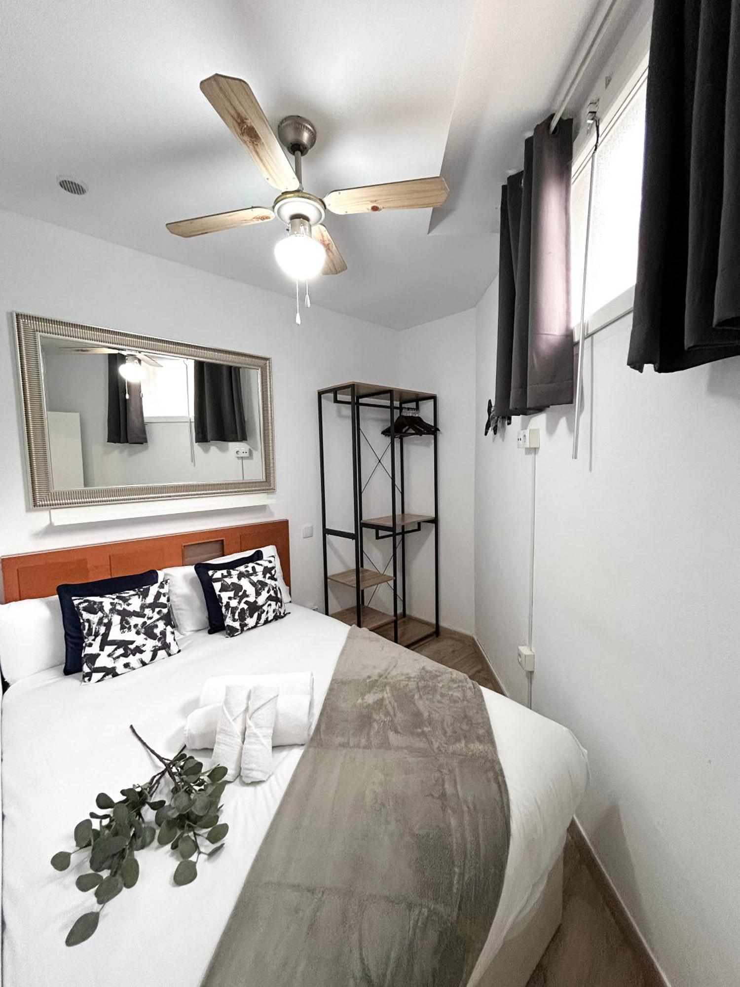 Charming Rio Manzanares Appartement Madrid Buitenkant foto